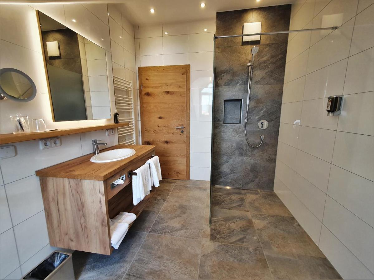 Der Obere Wirt Zum Queri Hotel Andechs Luaran gambar