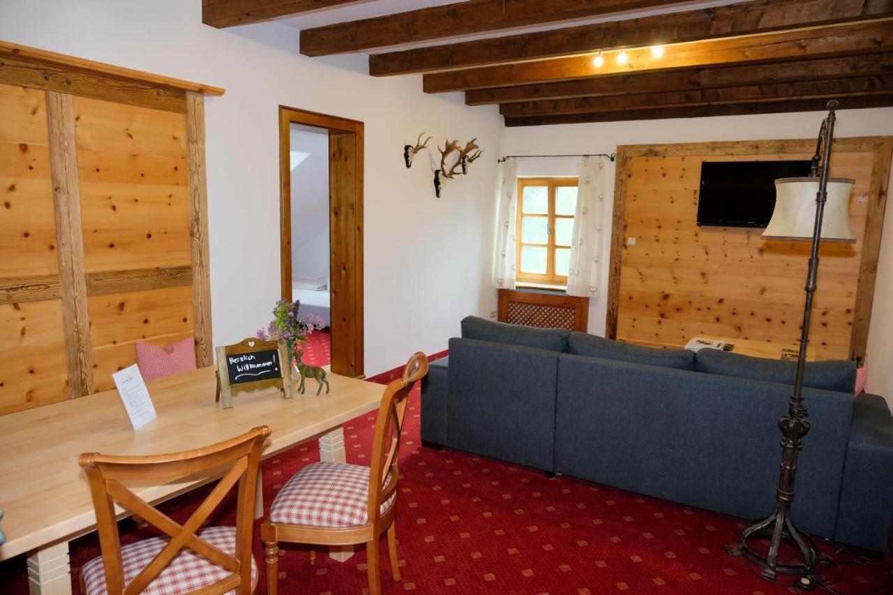 Der Obere Wirt Zum Queri Hotel Andechs Luaran gambar