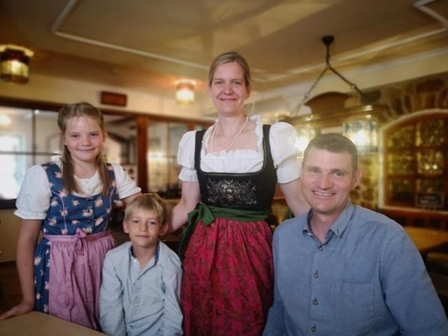 Der Obere Wirt Zum Queri Hotel Andechs Luaran gambar