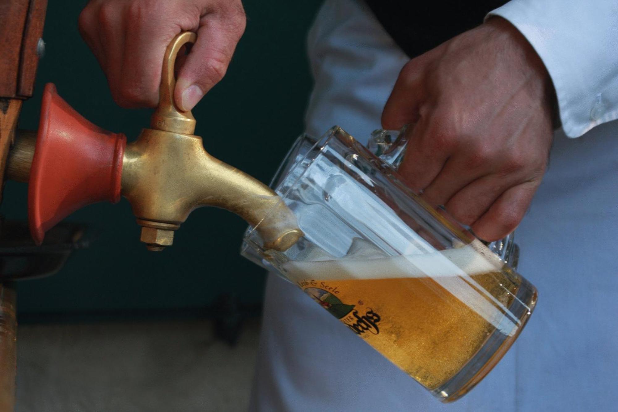 Der Obere Wirt Zum Queri Hotel Andechs Luaran gambar