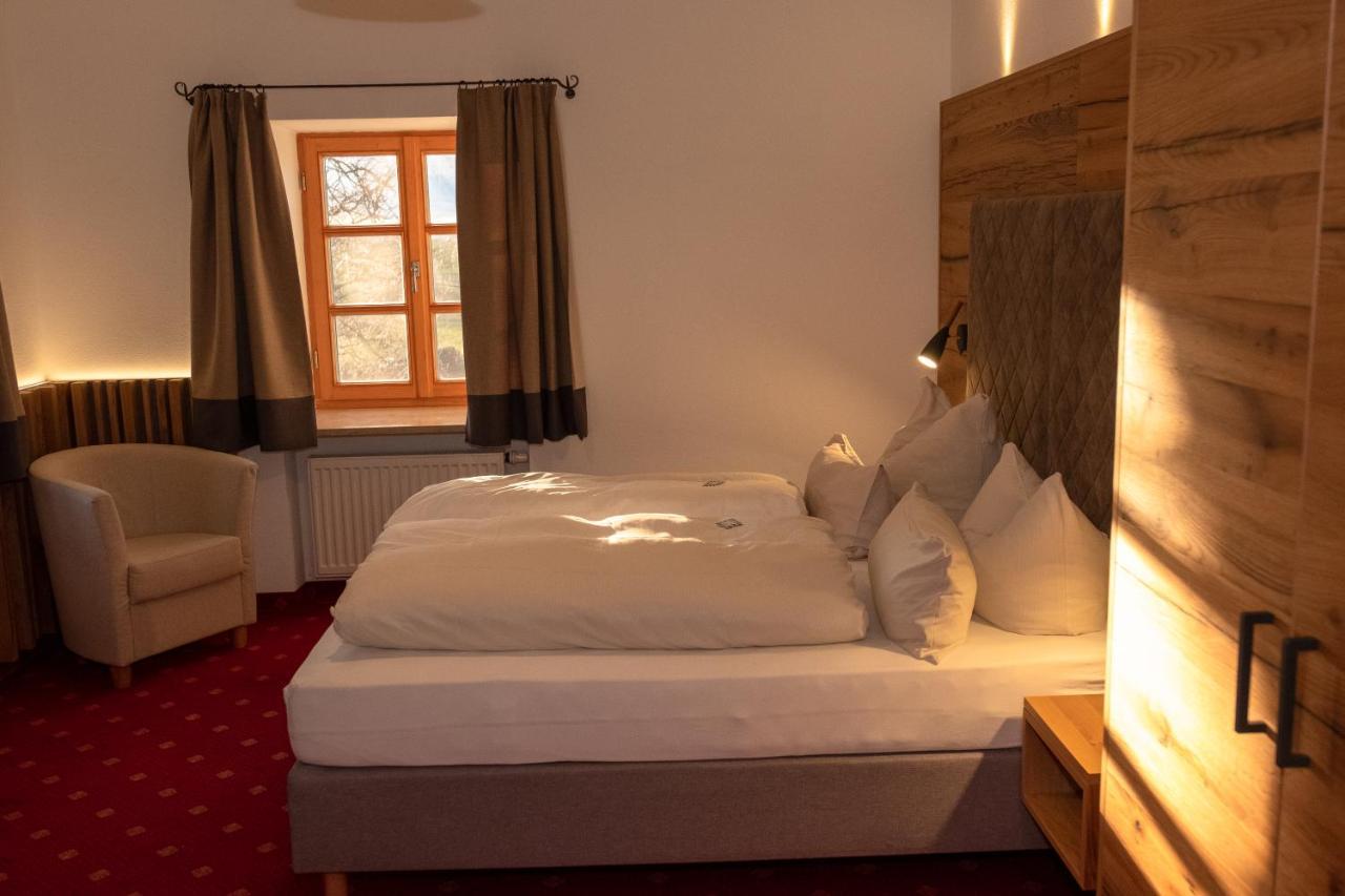 Der Obere Wirt Zum Queri Hotel Andechs Luaran gambar